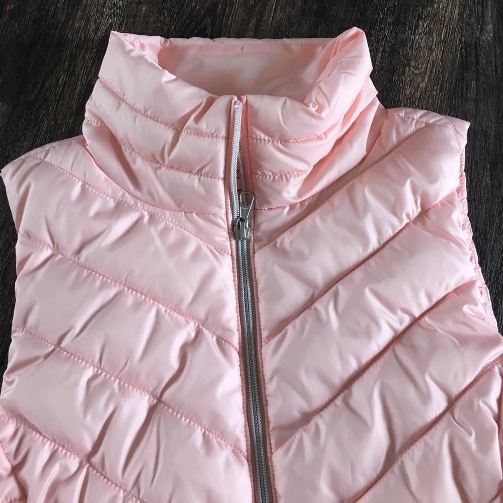 Vest - Picture 3 of 5